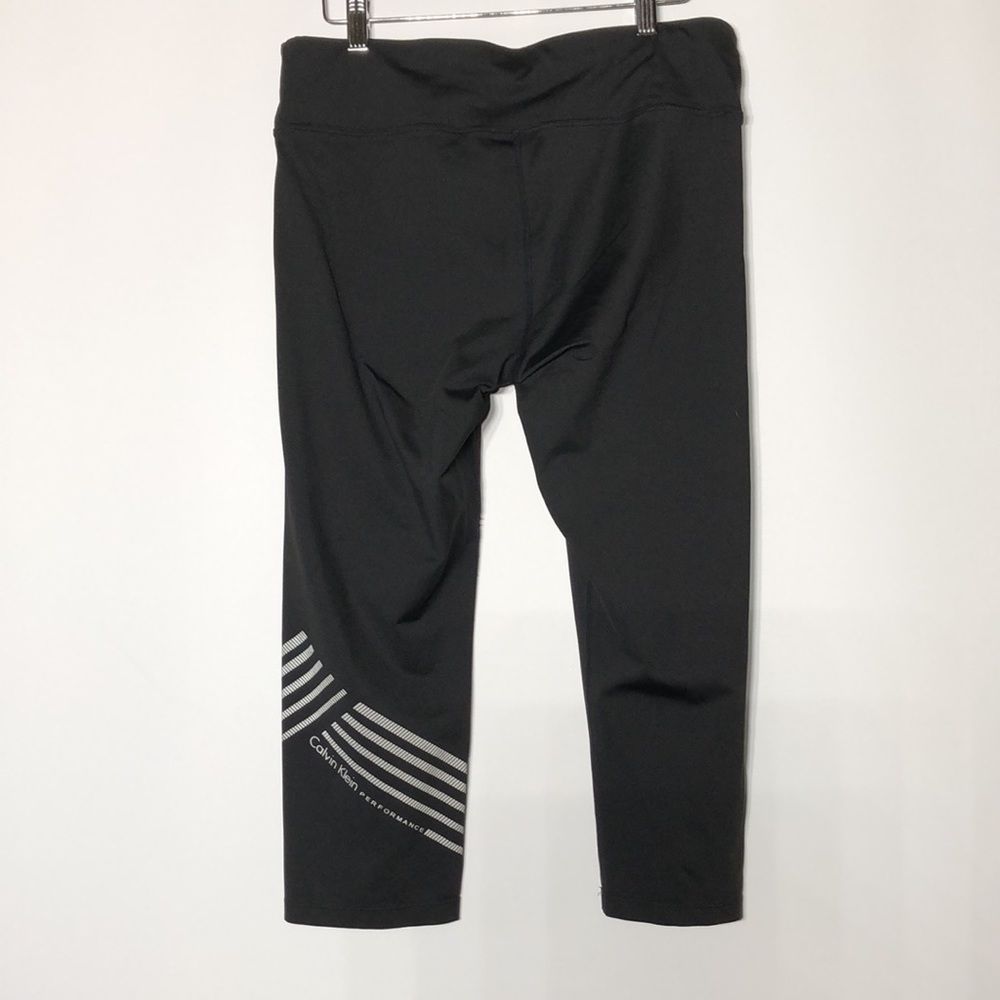 Calvin Klein Performance Wick Capris - image 2